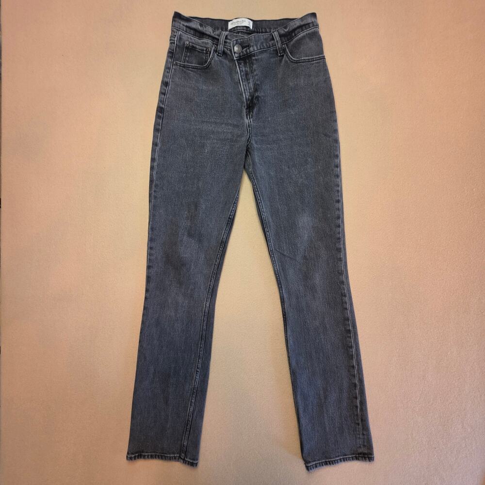 Abercrombie & Fitch 90s Slim Straight Ultra High-Rise Black-Washed Jeans Sz 27/4